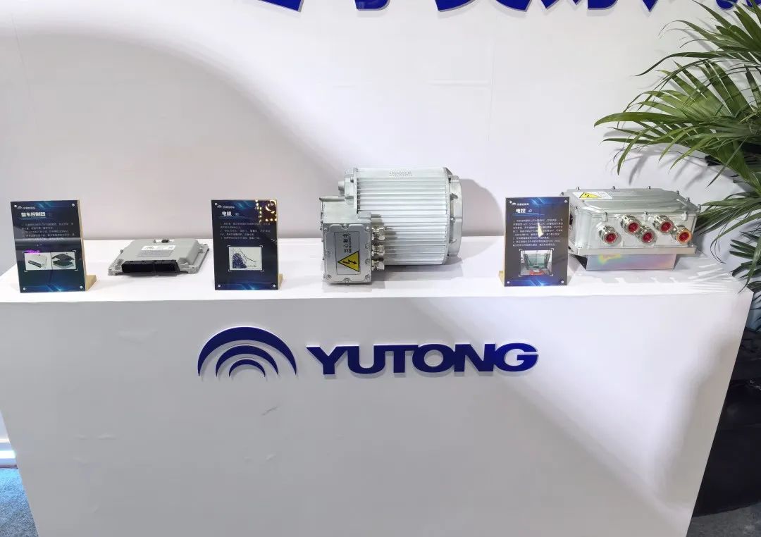 宇通觀光車亮相2024中國（北京）國際游樂設(shè)施設(shè)備博覽會，助力景區(qū)高質(zhì)量運營