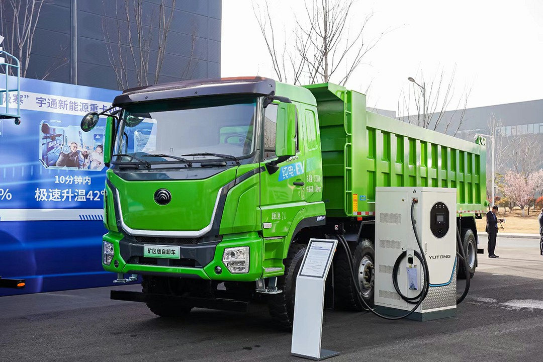 實力見證 | 多款新品首發(fā)，宇通重卡春季新品發(fā)布會隆重舉行