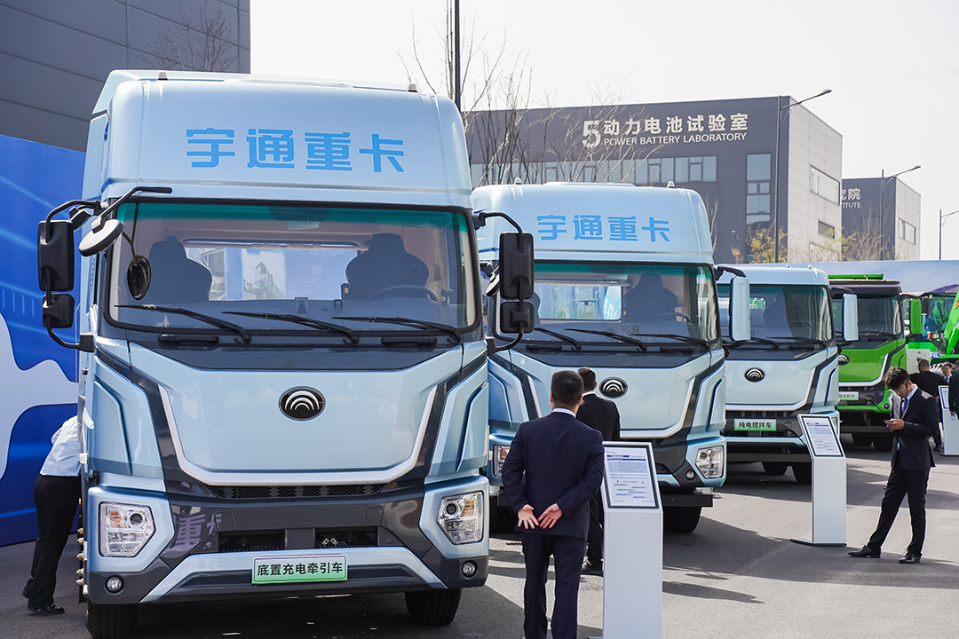 產(chǎn)品博覽 | 宇通400度底置充電牽引車重磅上市