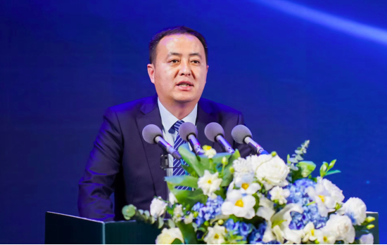 實(shí)力見(jiàn)證 | 多款新品首發(fā)，宇通重卡春季新品發(fā)布會(huì)隆重舉行