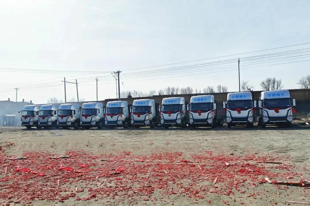 多面開花，多項(xiàng)突破！宇通3月批量大單火熱交付多地