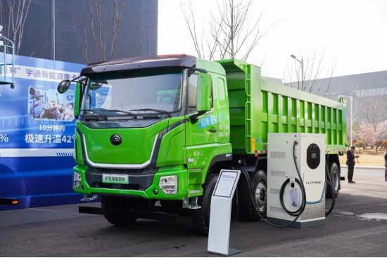 實力見證 | 多款新品首發(fā)，宇通重卡春季新品發(fā)布會隆重舉行