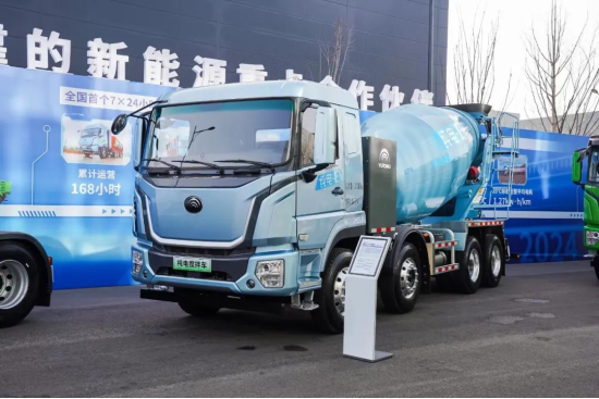 實力見證 | 多款新品首發(fā)，宇通重卡春季新品發(fā)布會隆重舉行