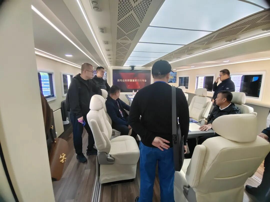 貼近實(shí)戰(zhàn)，高效保障！宇通專用車參加第十三屆全國(guó)礦山救援技能競(jìng)賽裝備展