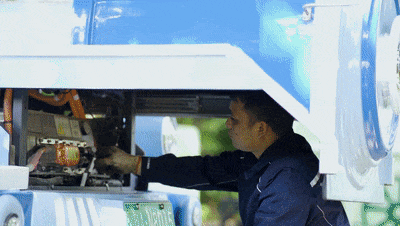 4萬公里 ，100%出勤率！宇通觀光車助力長(zhǎng)隆打造沉浸式生態(tài)之旅