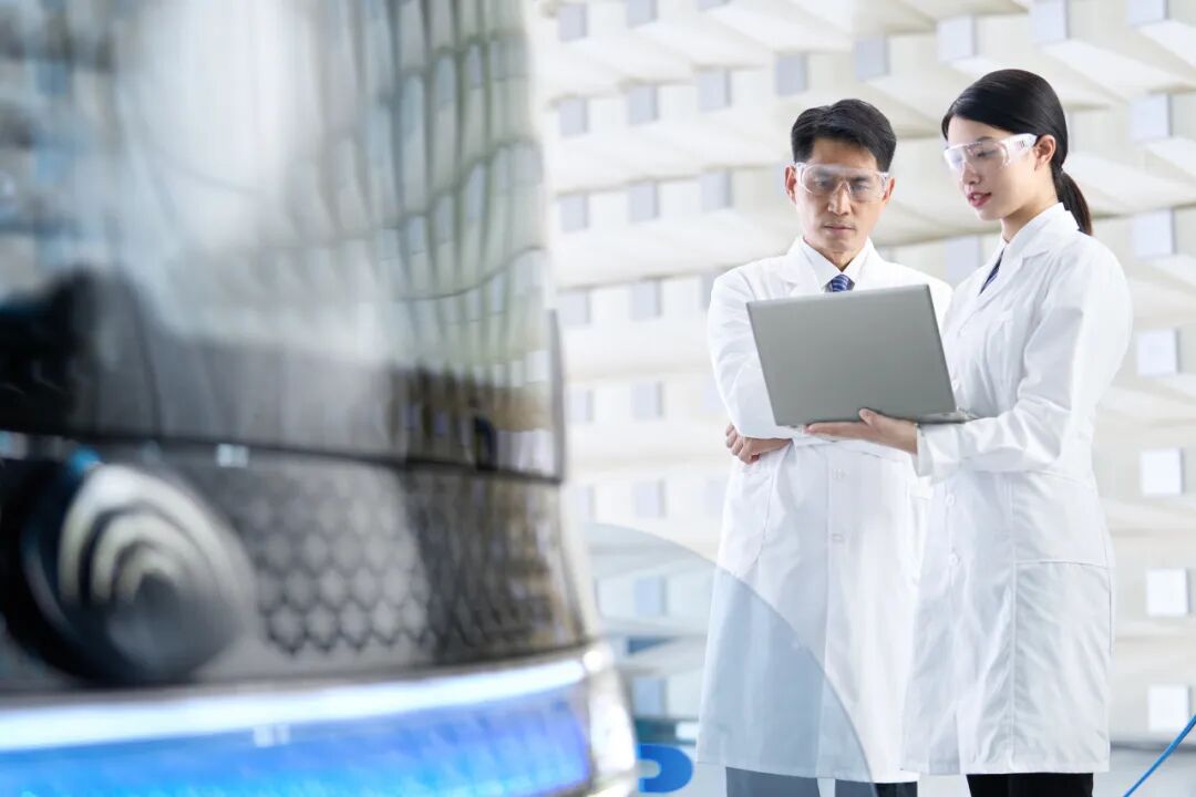 行業(yè)媒體深度聚焦十四五，宇通為商用車產(chǎn)業(yè)發(fā)展提供生動樣本