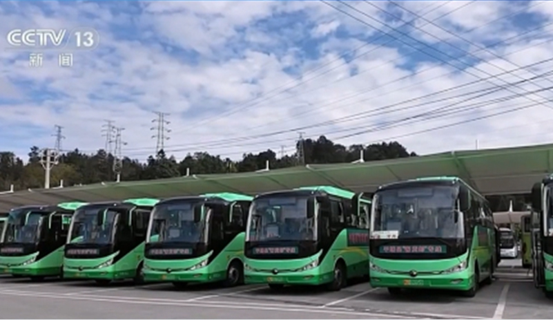 央視CCTV專題報道：“公交帶貨”激發(fā)鄉(xiāng)村物流活力，宇通純電動客車賦能“客貨郵”融合新模式