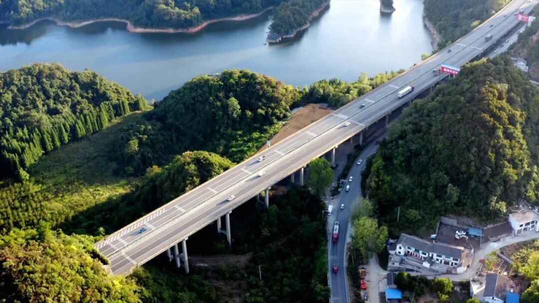 宇通行業(yè)觀(guān)察 | 文旅消費(fèi)轉(zhuǎn)型下客旅出行行業(yè)發(fā)展新機(jī)遇