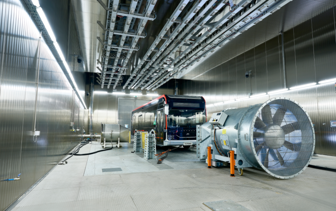 宇通集團(tuán)榮登科技創(chuàng)新3大權(quán)威榜單 圖片