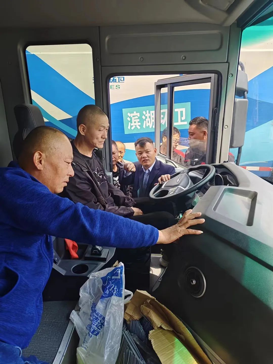 清涼一夏，宇您同行┃宇通環(huán)衛(wèi)2024年空調(diào)巡檢服務(wù)活動(dòng)正式啟動(dòng)