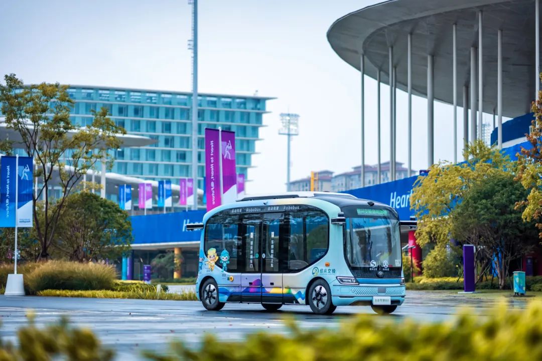 CCTV央視報(bào)道：李強(qiáng)視察并體驗(yàn)小宇2.0