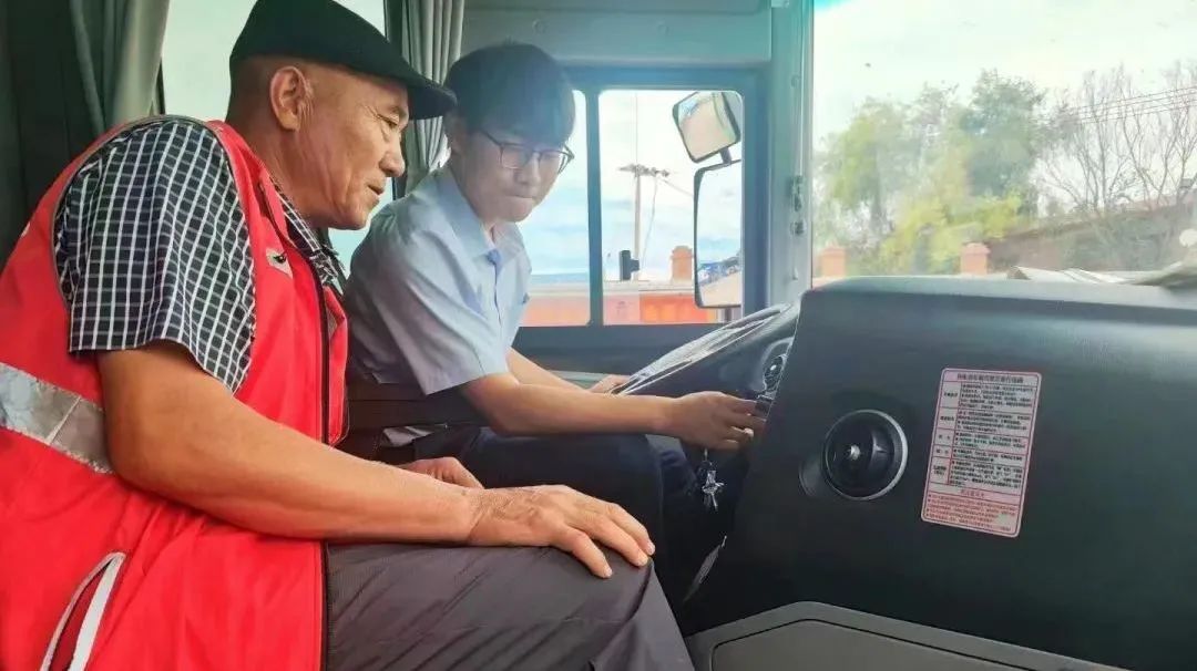 清涼一夏，宇您同行┃宇通環(huán)衛(wèi)2024年空調(diào)巡檢服務(wù)活動(dòng)正式啟動(dòng)